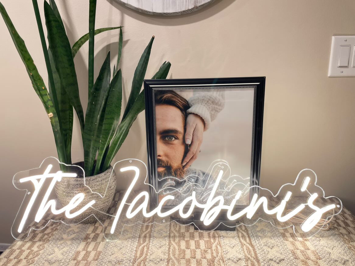 Understanding the Importance of Housewarming Signs